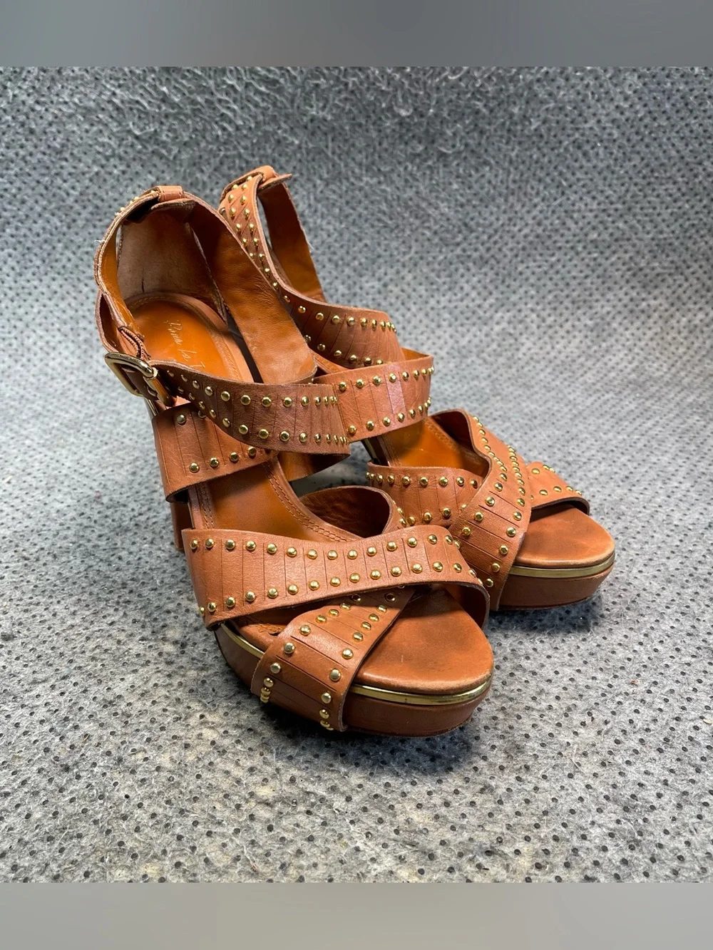 Vero Cuoio Brown Leather Heels Size 9.5 Women’s